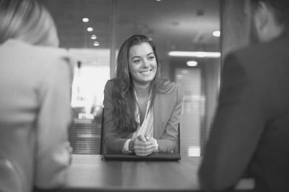 Administratief medewerker beantwoorden van sollicitatievragen